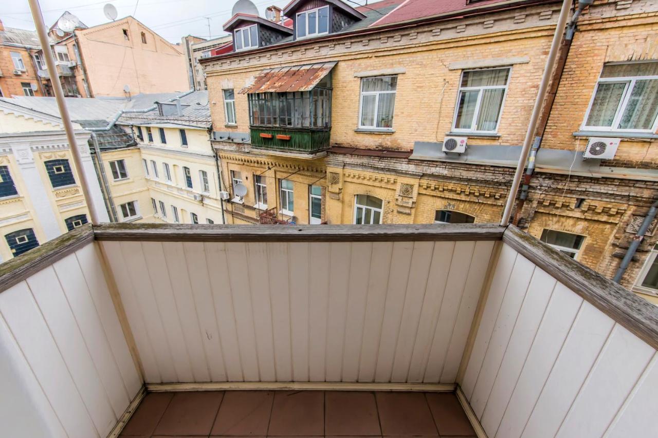Затишна Квартира На Майдані Незалежності Kiev Extérieur photo