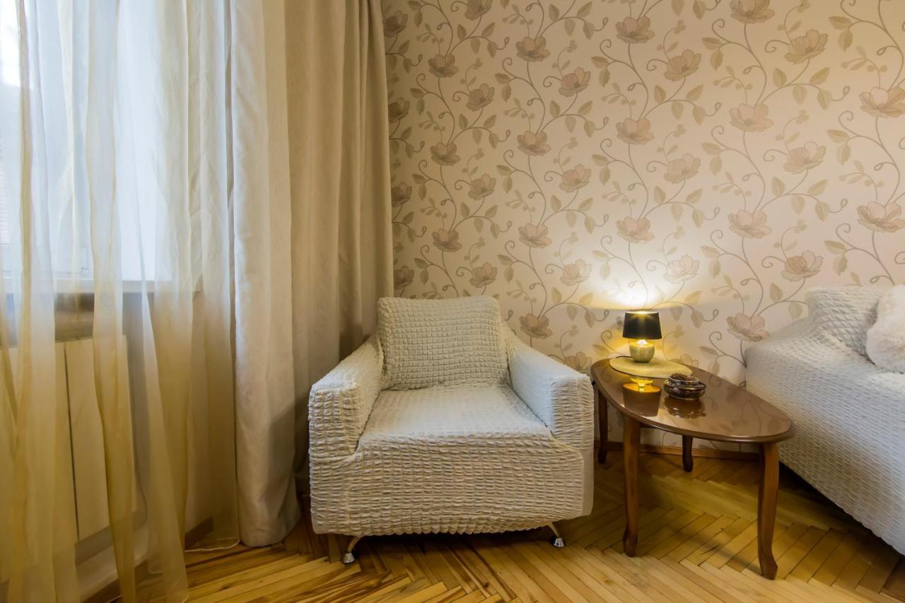 Затишна Квартира На Майдані Незалежності Kiev Extérieur photo